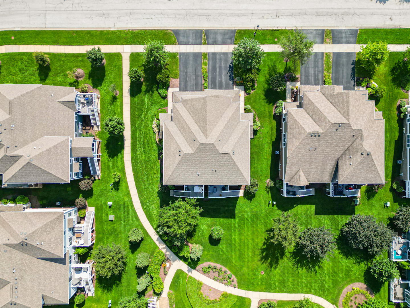 3S644 Breme Drive