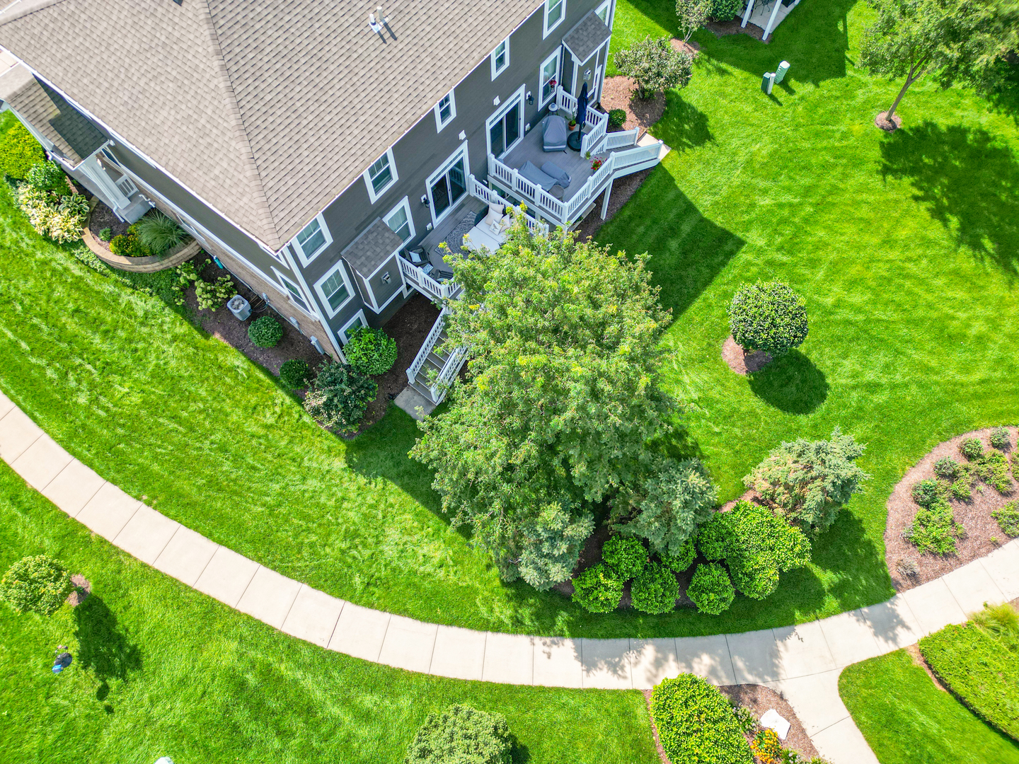 3S644 Breme Drive
