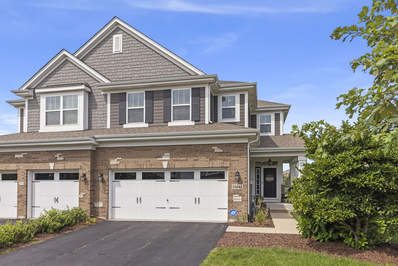 3S644 Breme Drive