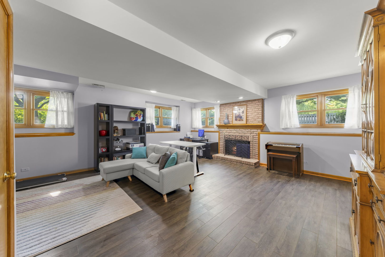 907 Wescott Road