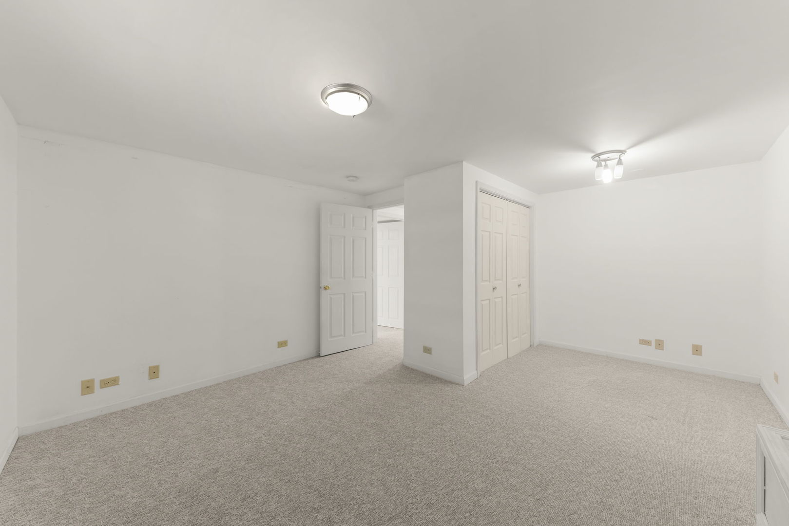 907 Wescott Road