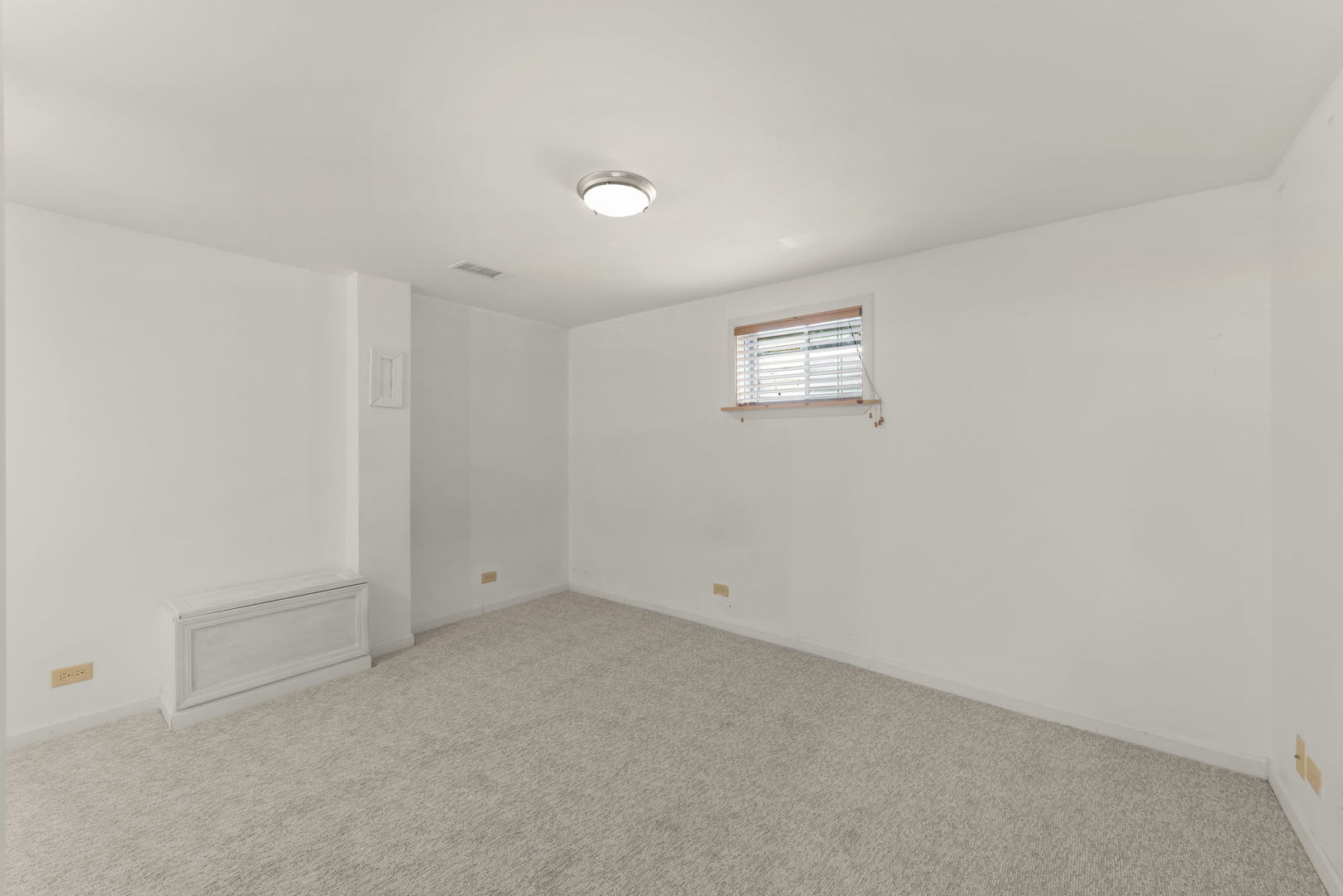 907 Wescott Road