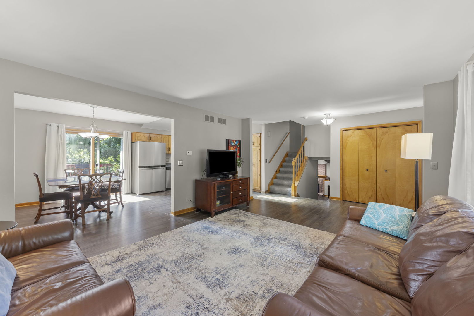 907 Wescott Road