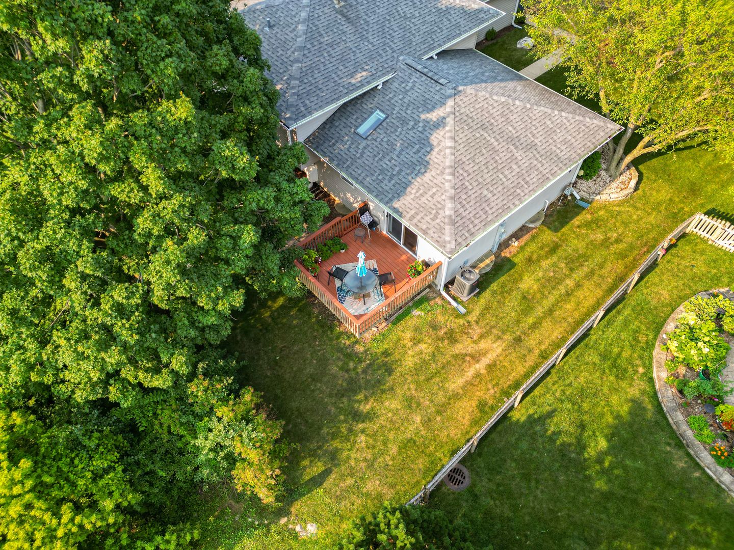 907 Wescott Road