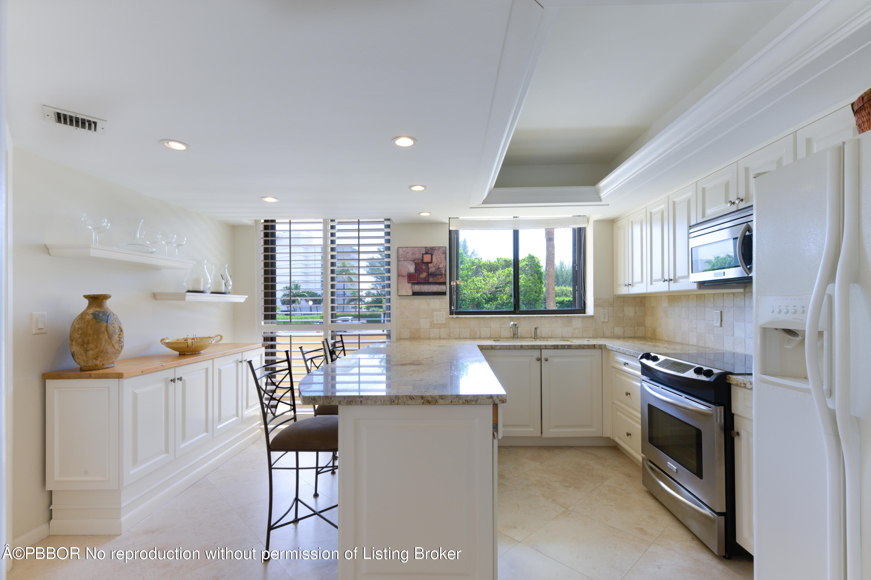 2778 S Ocean Boulevard, 105N