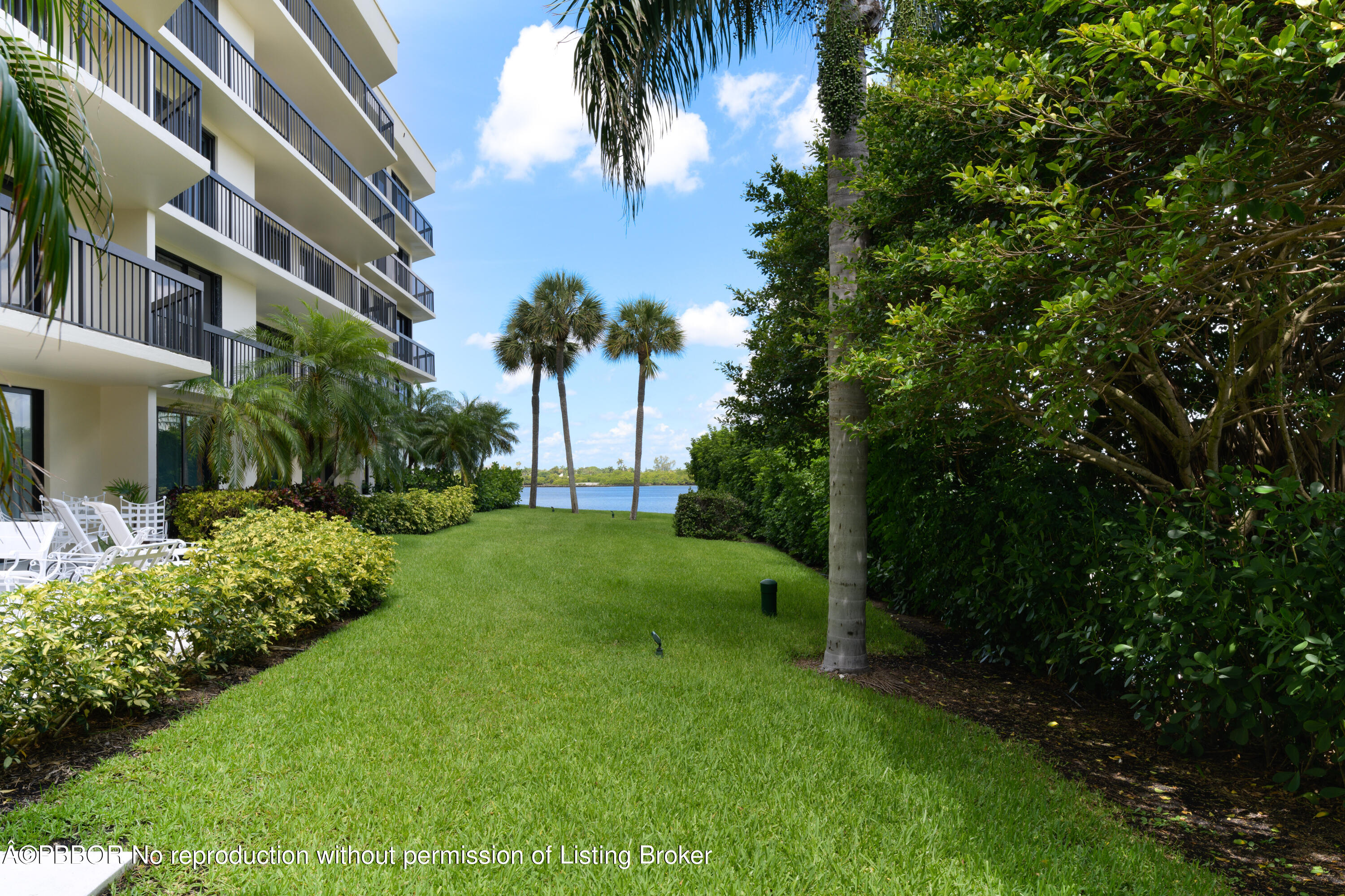 2778 S Ocean Boulevard, 105N