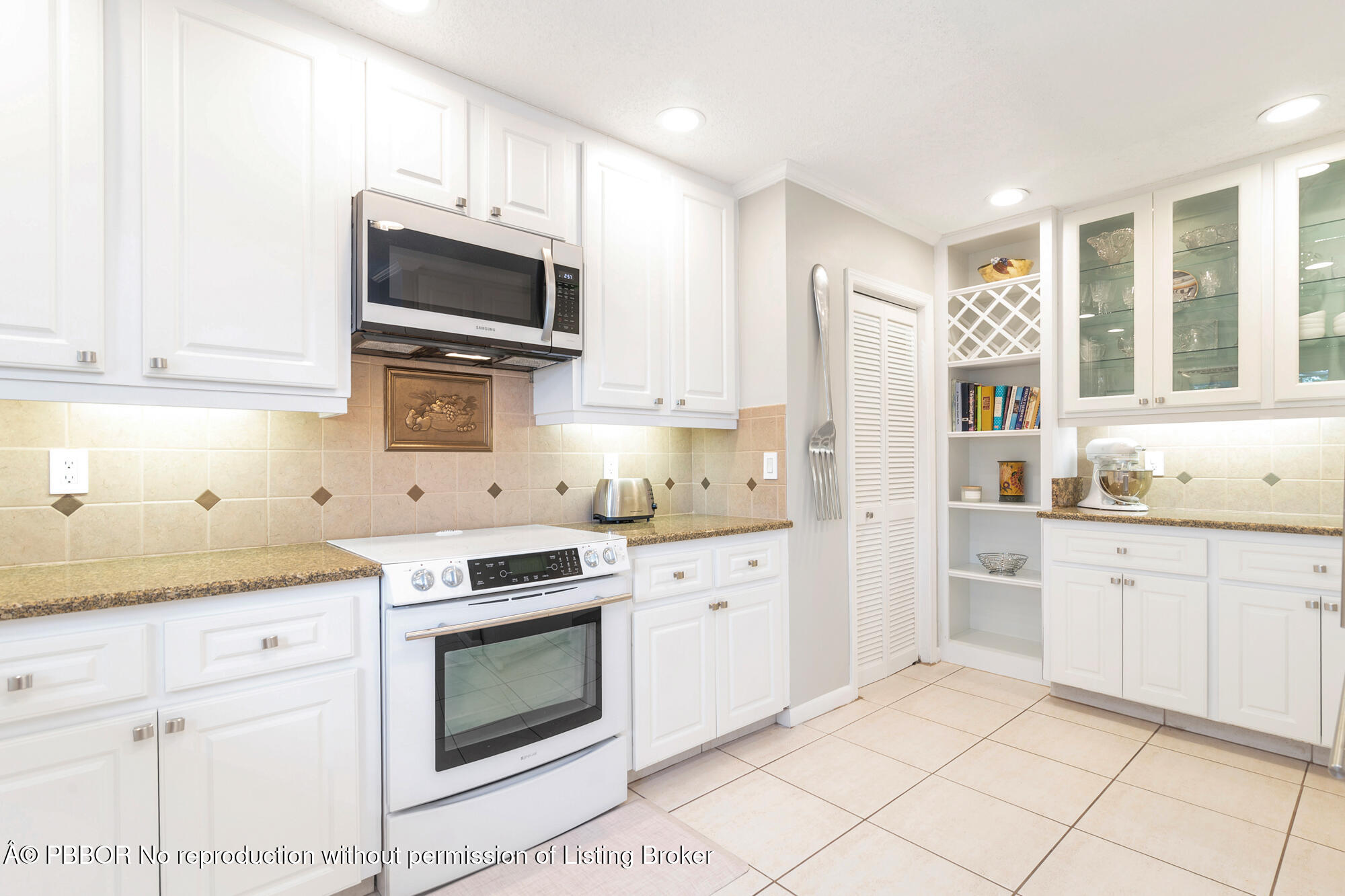 10 Sailfish Lane