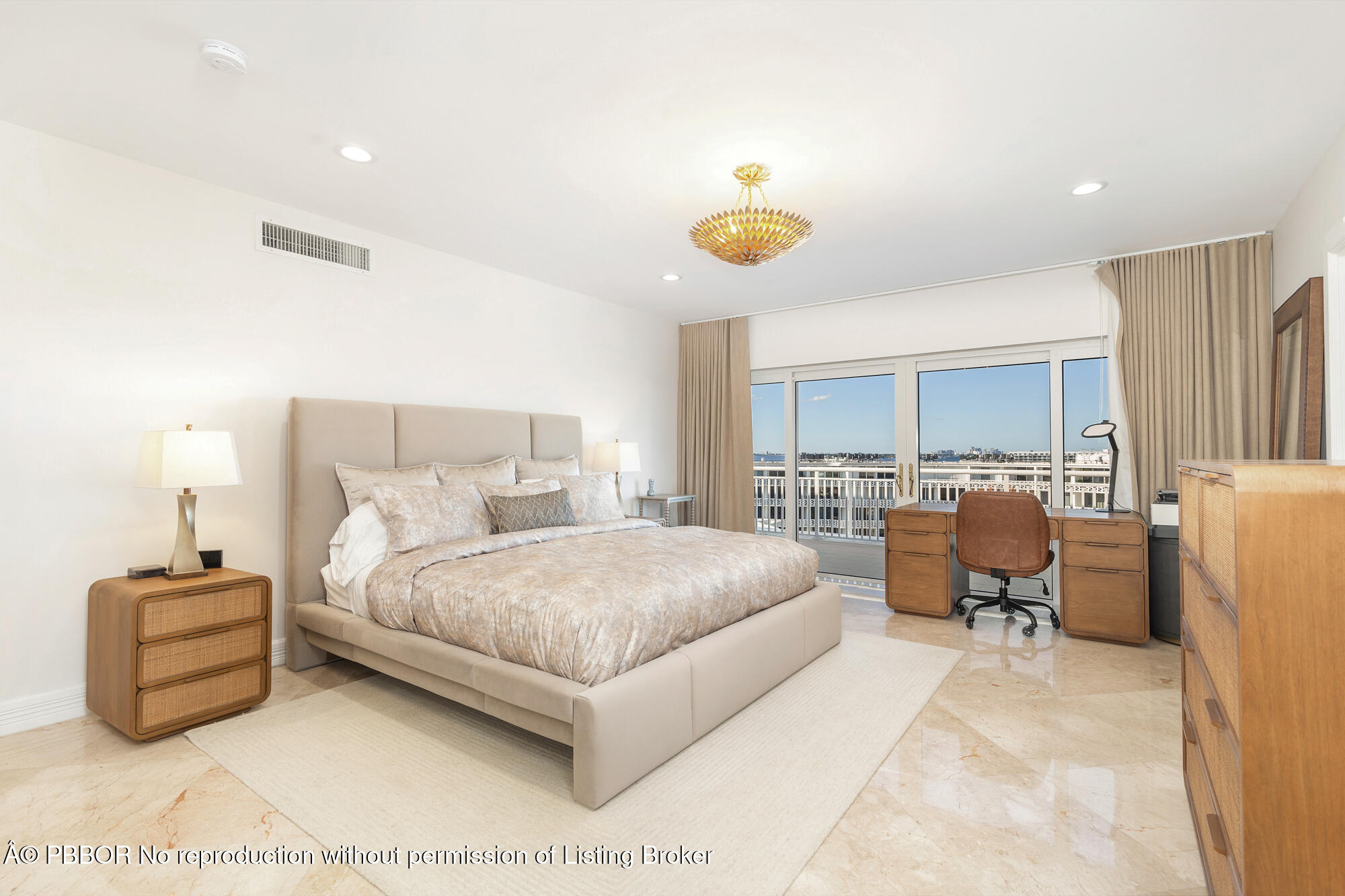 2773 S Ocean Boulevard, PH5