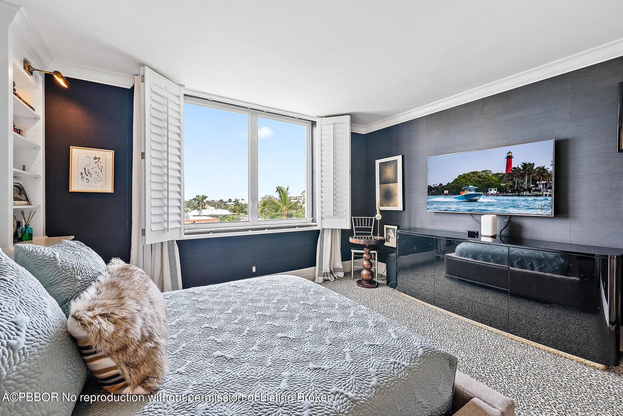 434 Chilean Avenue 6B