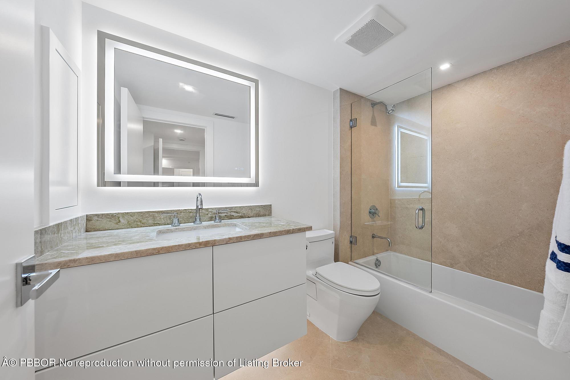 2600 S Ocean Boulevard, 102W
