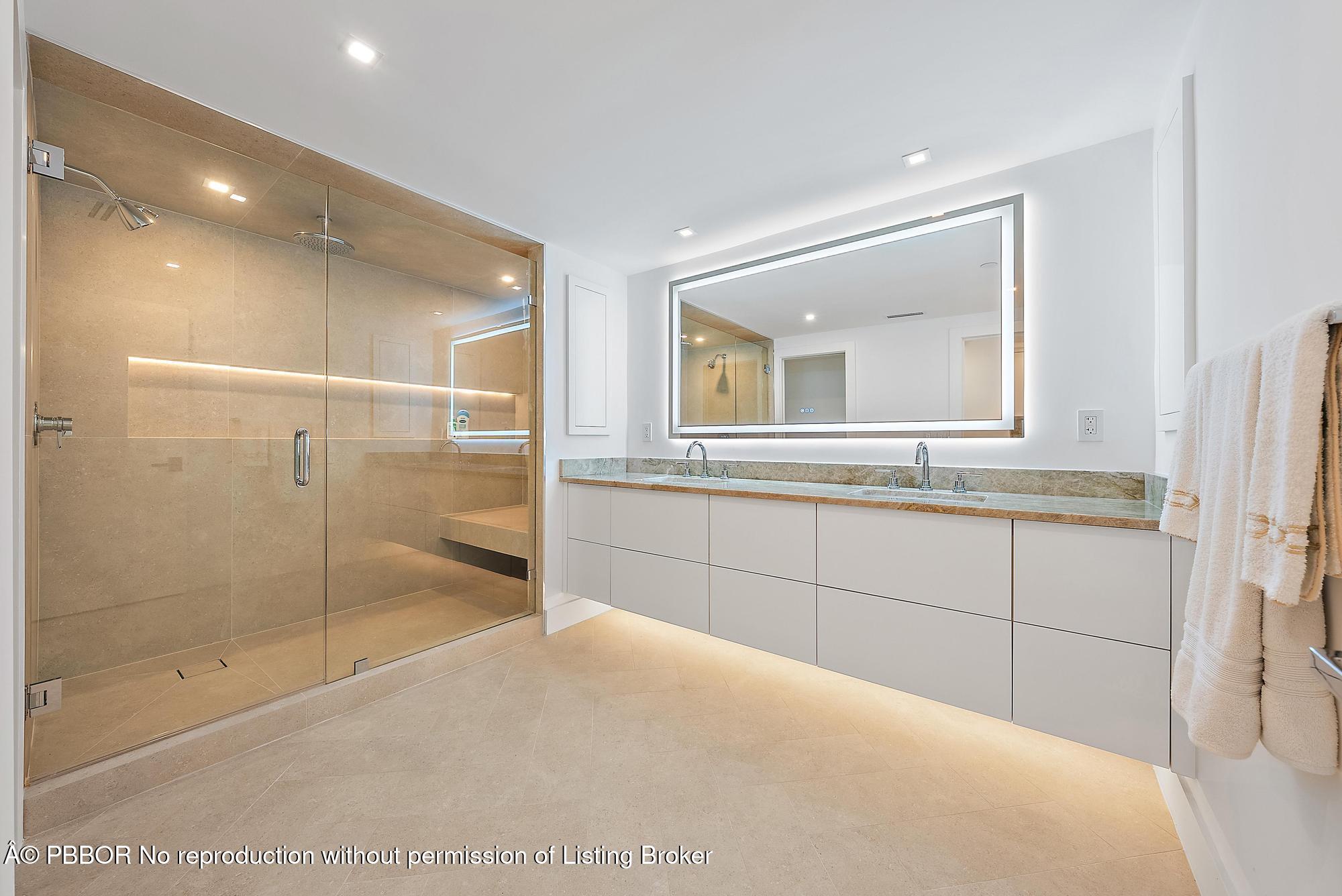 2600 S Ocean Boulevard, 102W