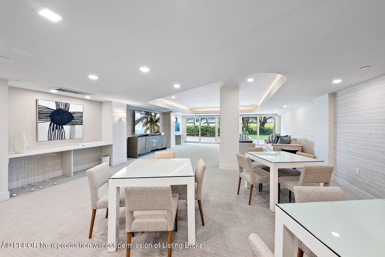2600 S Ocean Boulevard, 102W