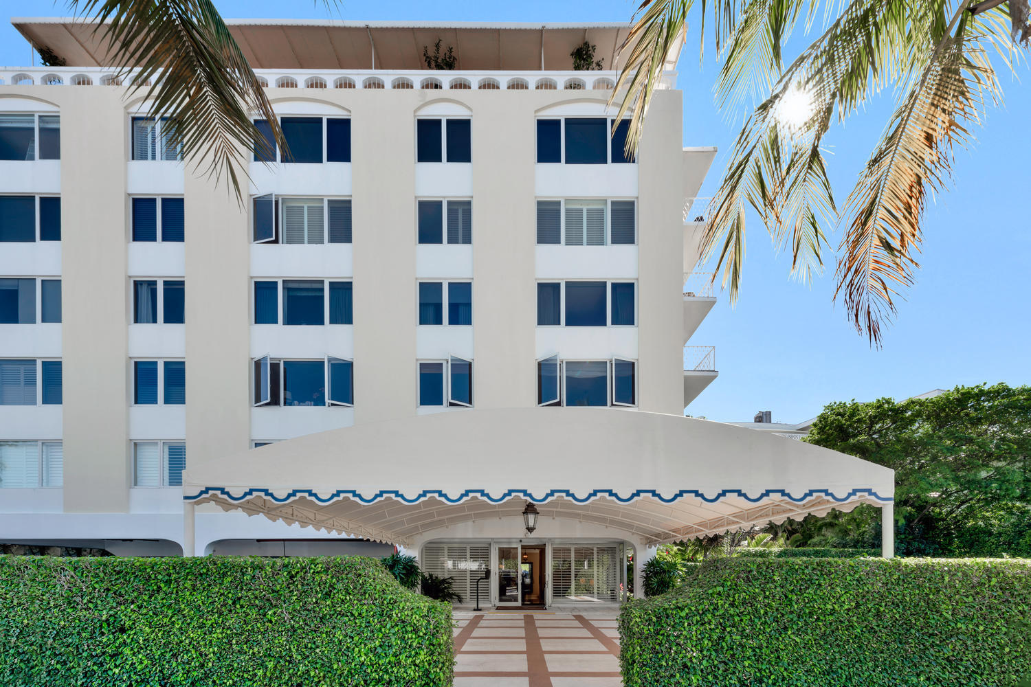 434 Chilean Avenue 6b