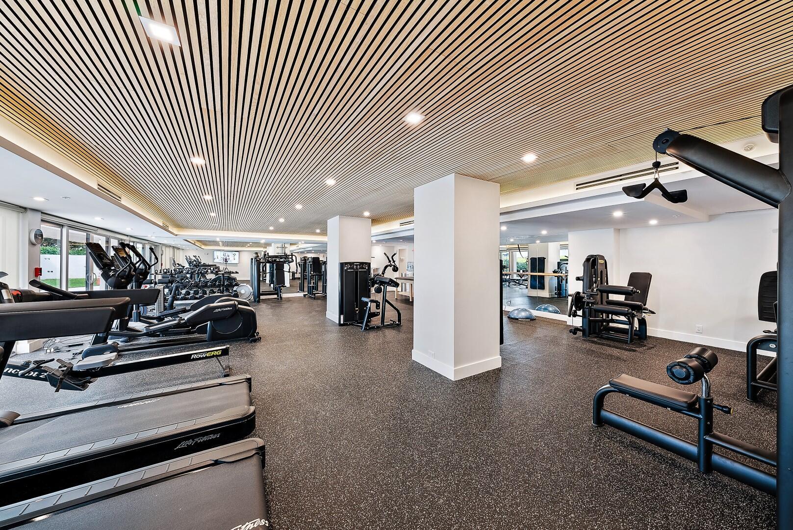 2600 S Ocean Boulevard 102w