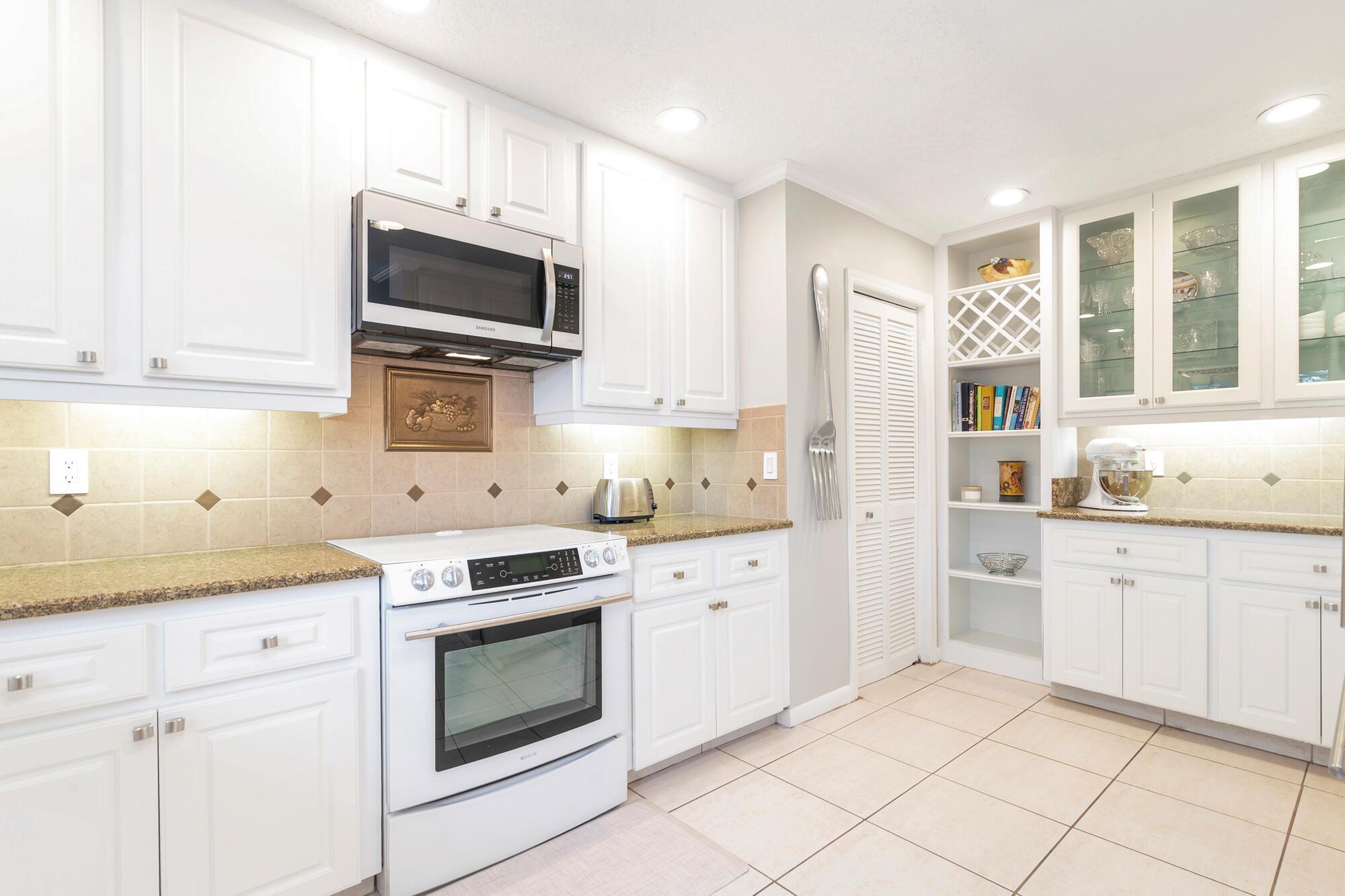 10 Sailfish Lane