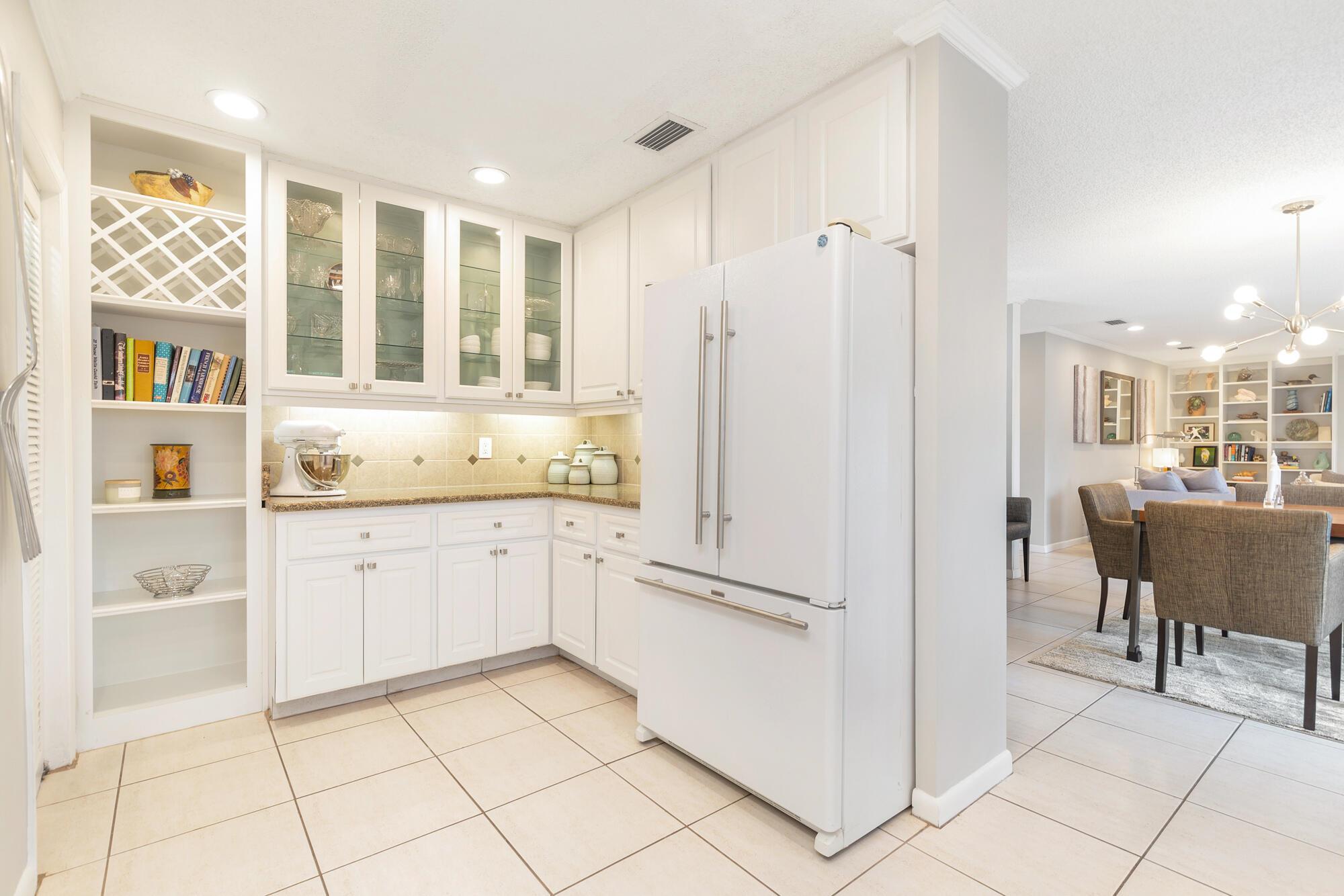 10 Sailfish Lane