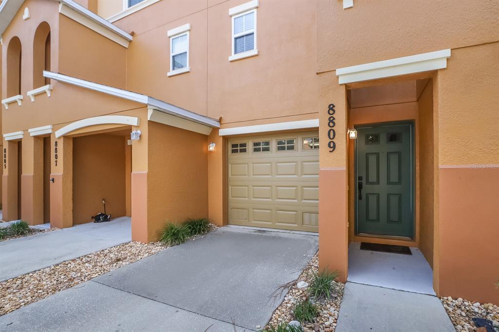 8809 WHITE SAGE LOOP