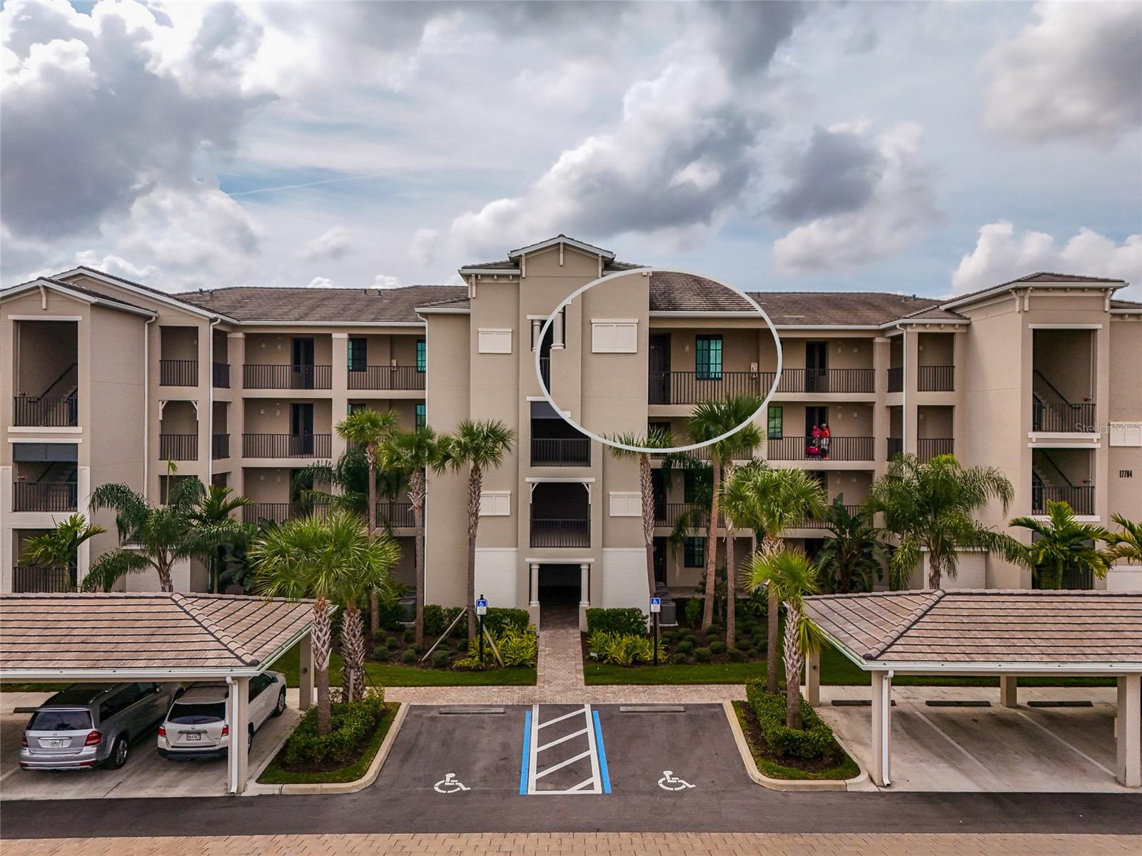 17704 GAWTHROP DR #404