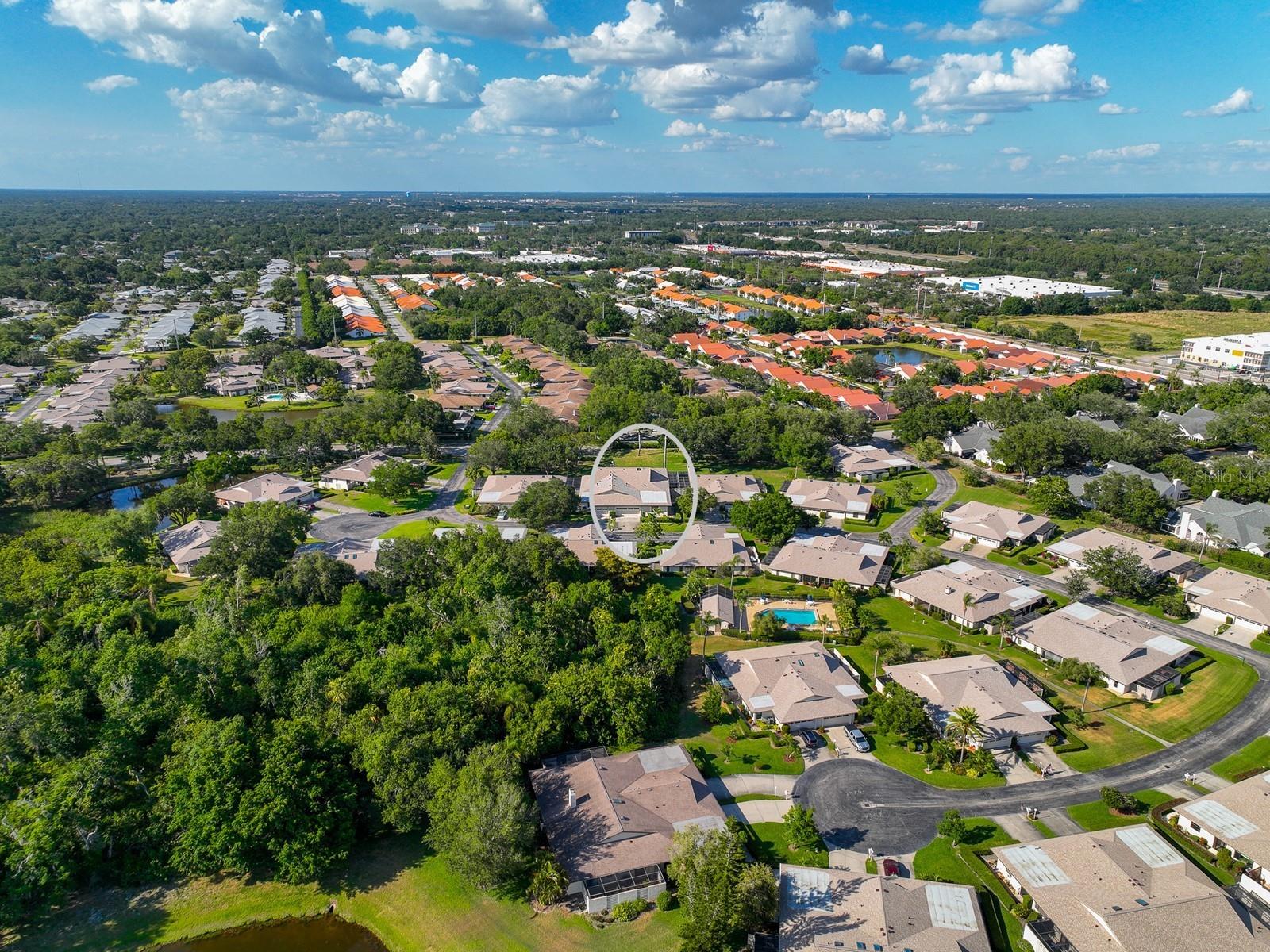 4503 LAKE VISTA DR #4