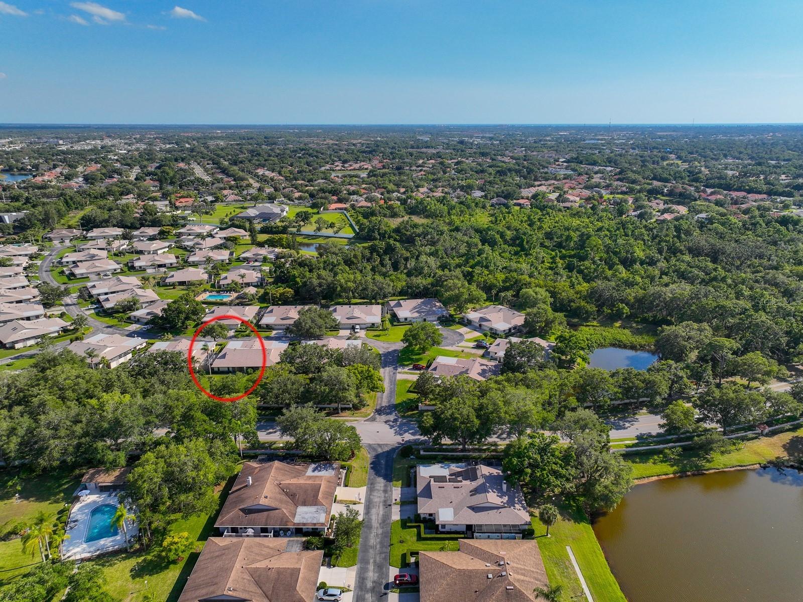 4503 LAKE VISTA DR #4