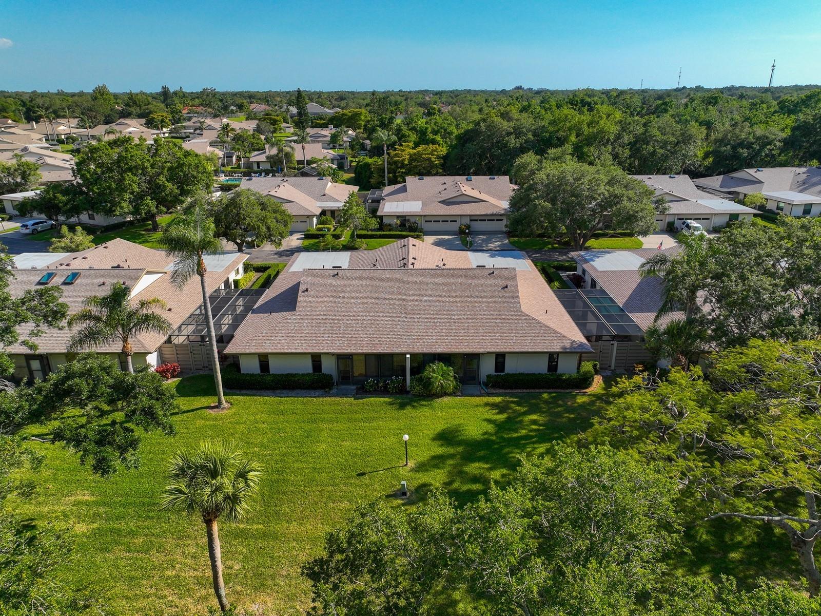 4503 LAKE VISTA DR #4