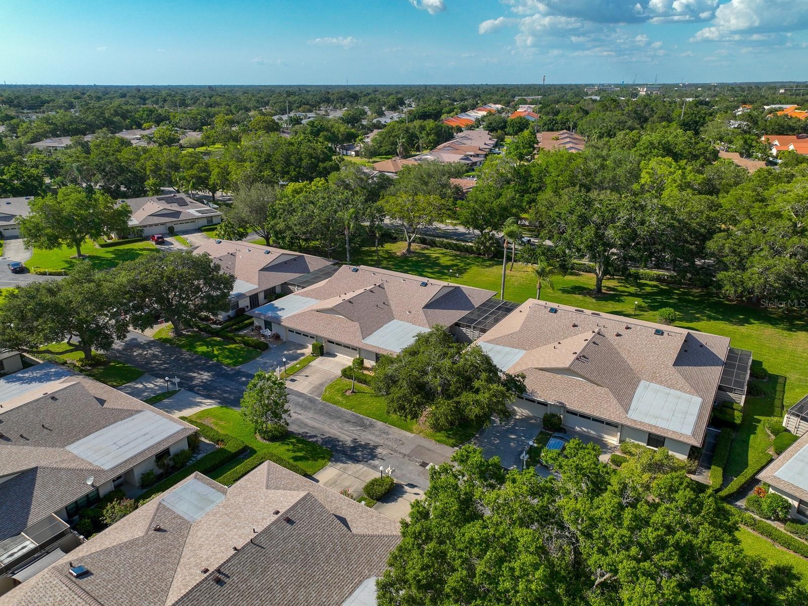 4503 LAKE VISTA DR #4