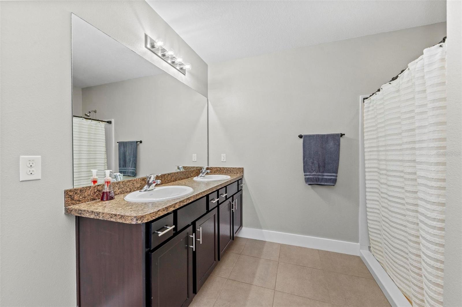 15218 AGAVE GROVE PL