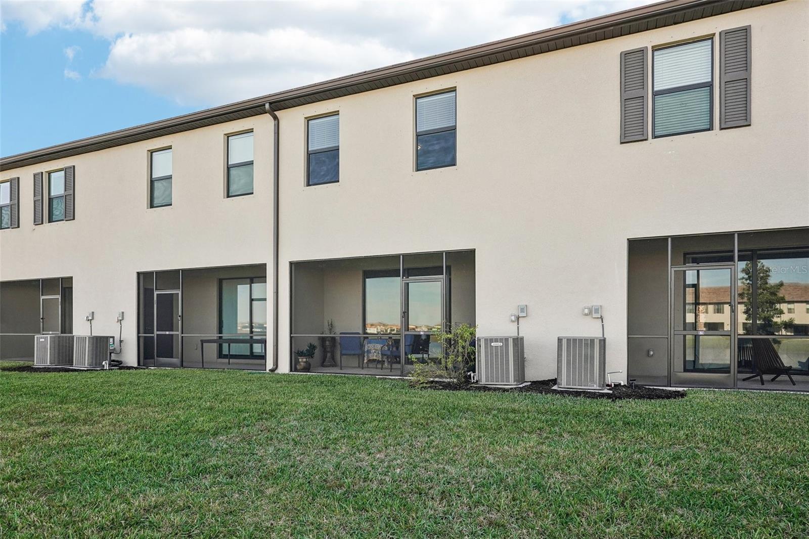 15135 SUNNY DAY DR
