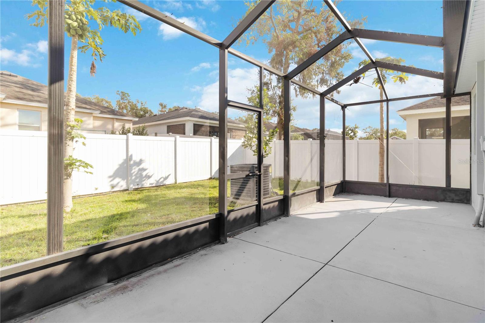 3002 FLORIDA ELM PL