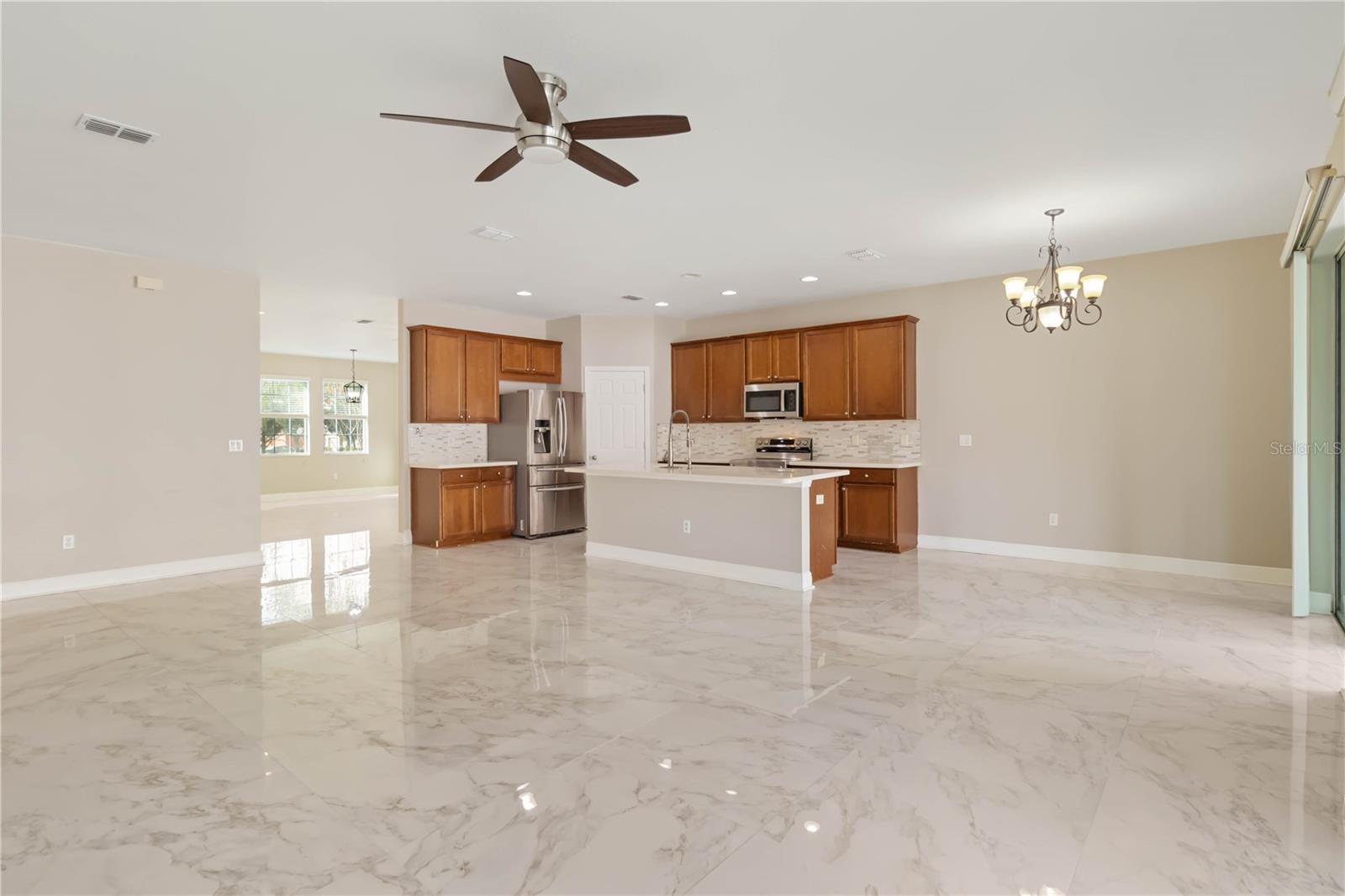 3002 FLORIDA ELM PL