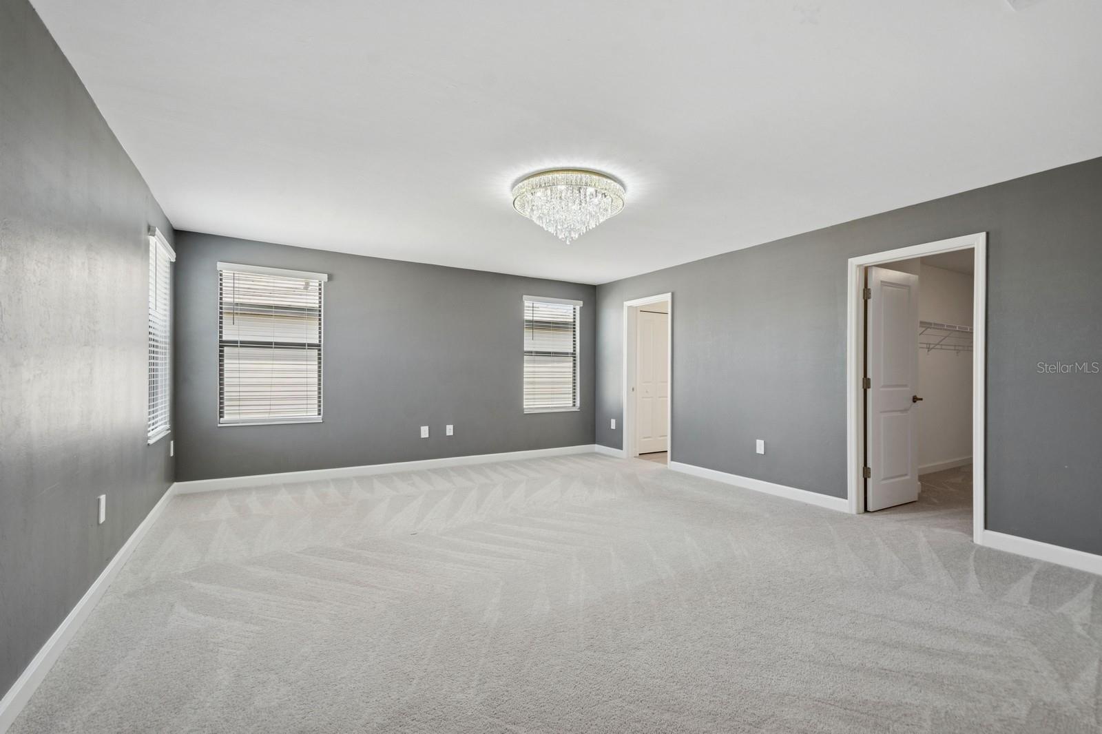 4951 OYSTER PEARL ST