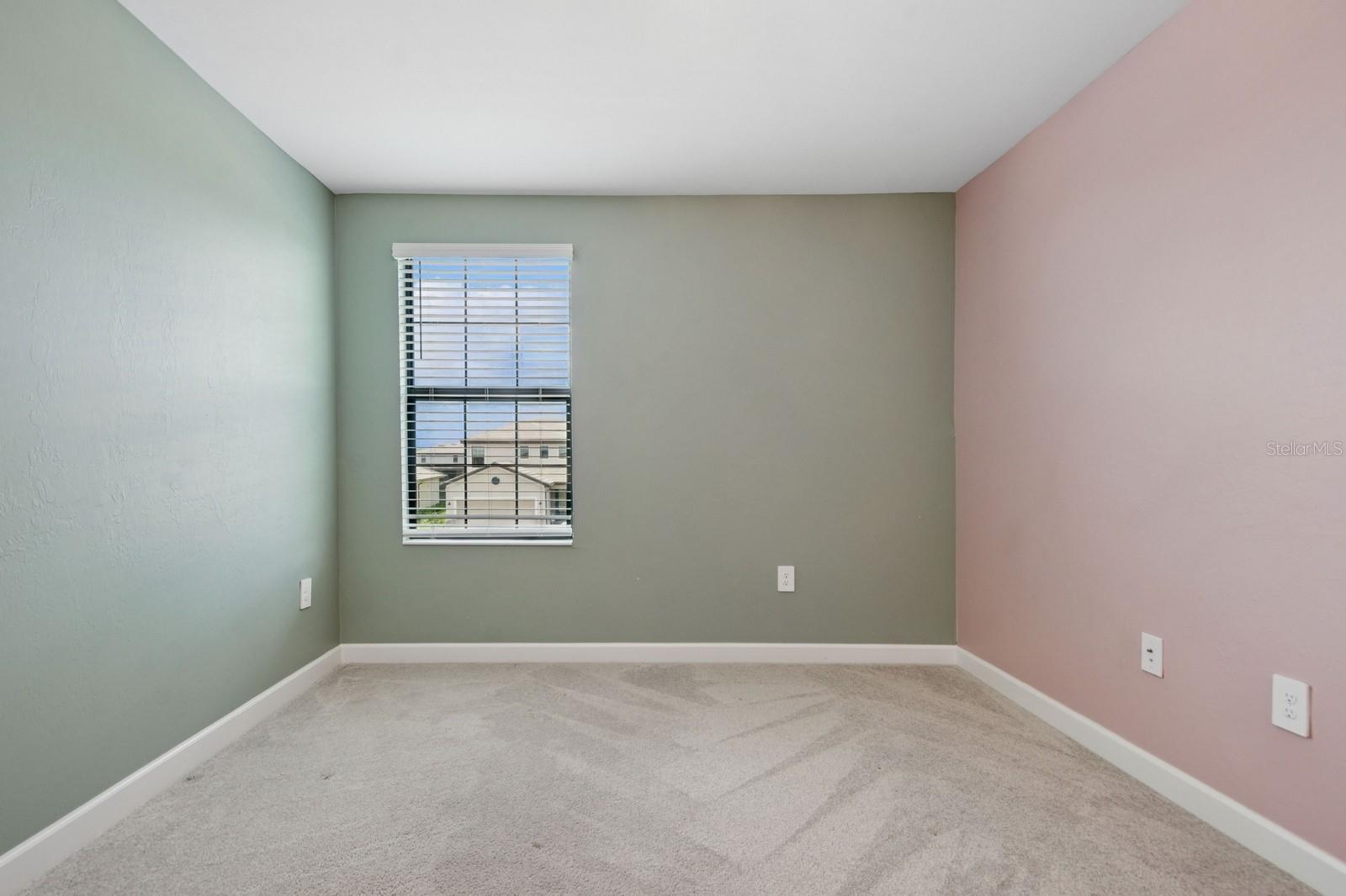 4951 OYSTER PEARL ST