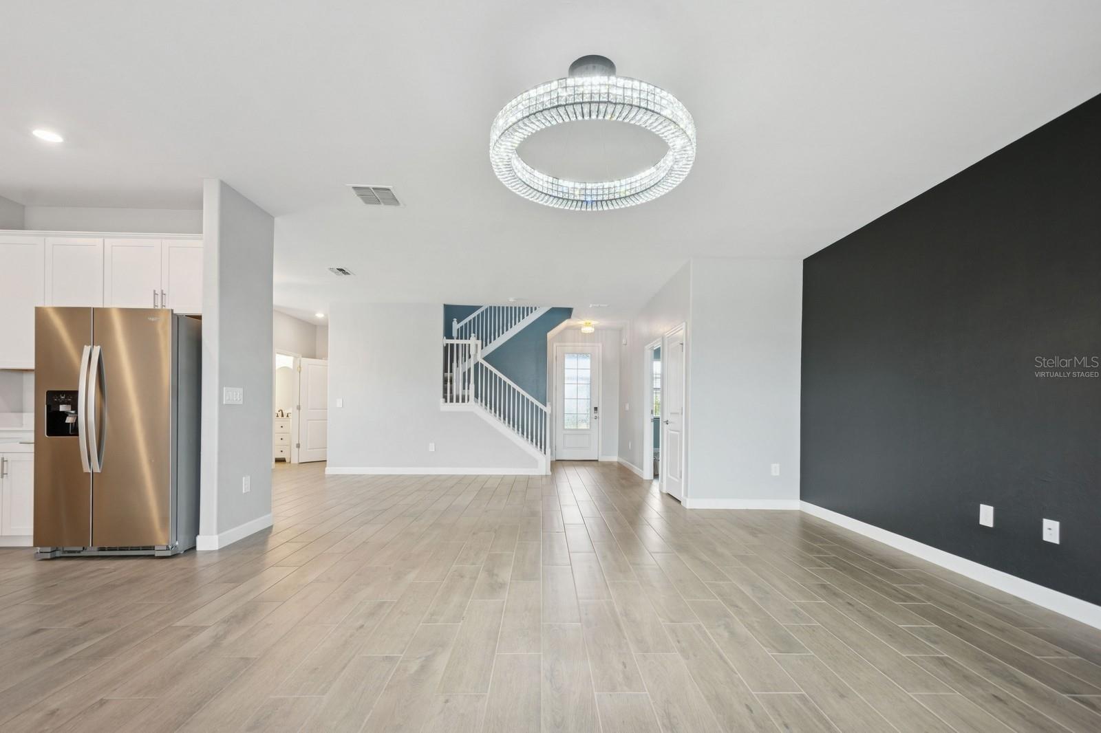 4951 OYSTER PEARL ST