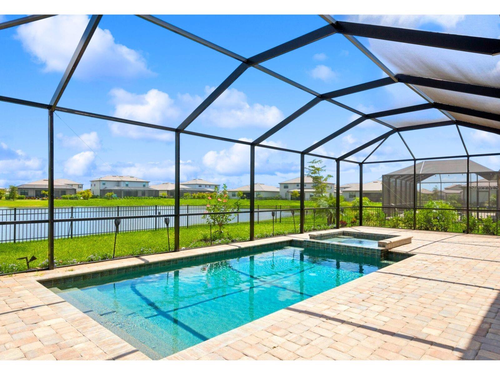 4951 OYSTER PEARL ST