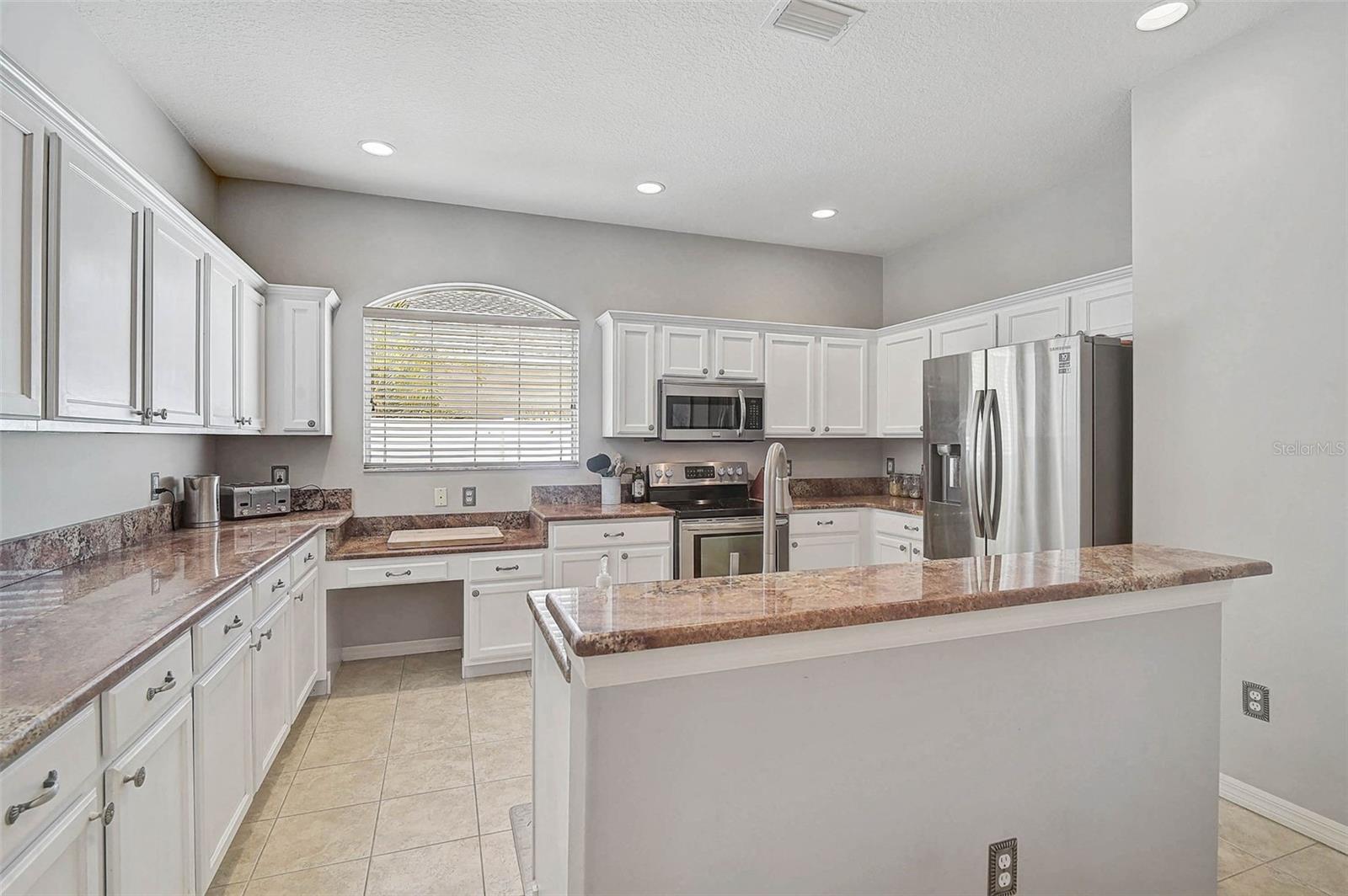 7390 DEER CROSSING CT