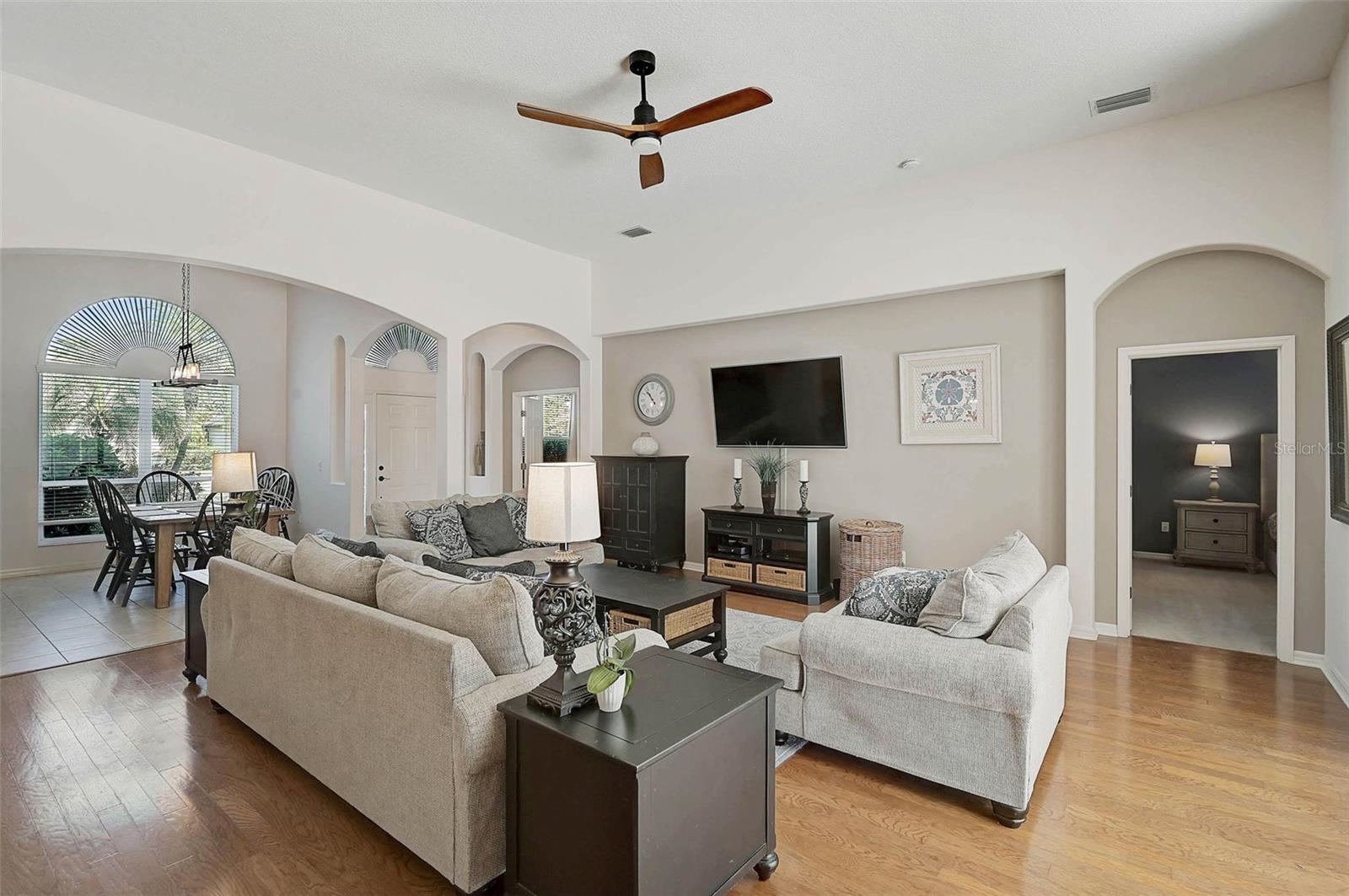 7390 DEER CROSSING CT