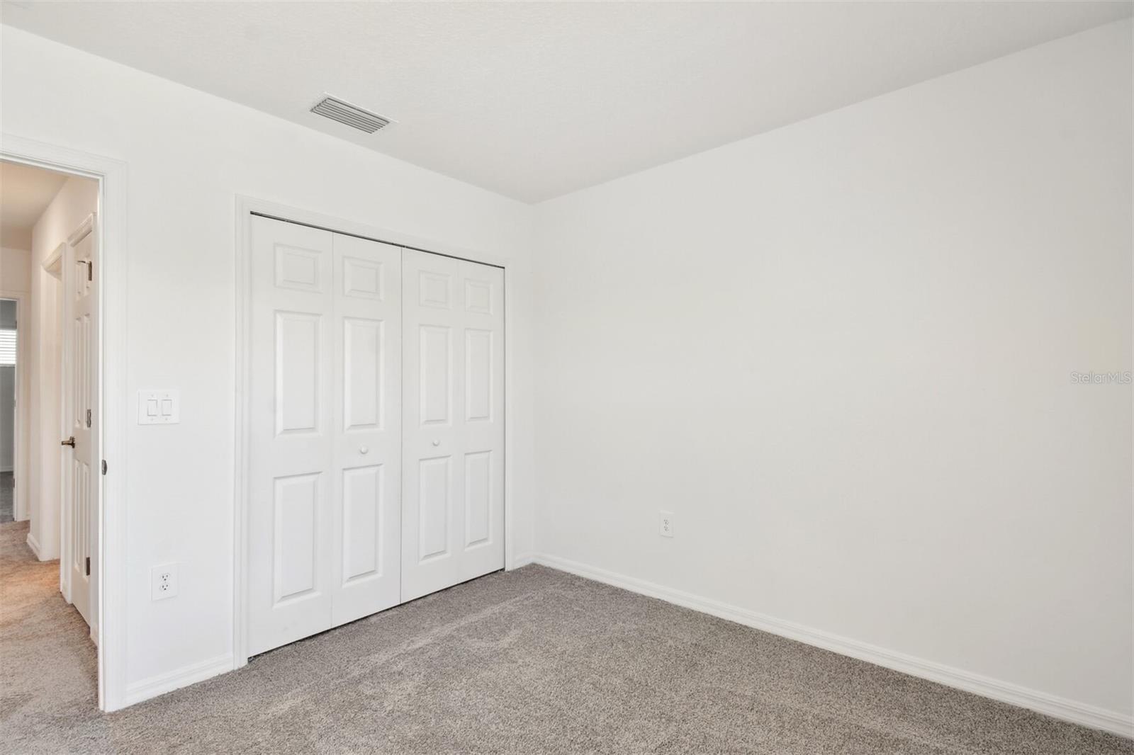 7424 CABIN LN