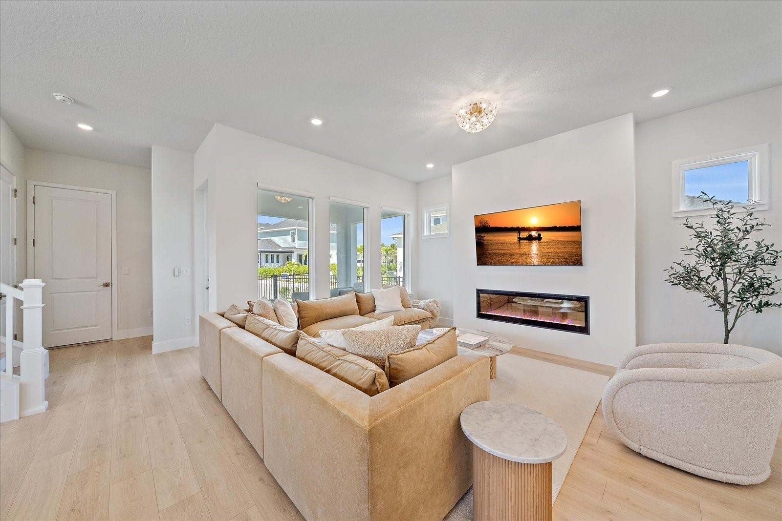 7279 KODIAK LN