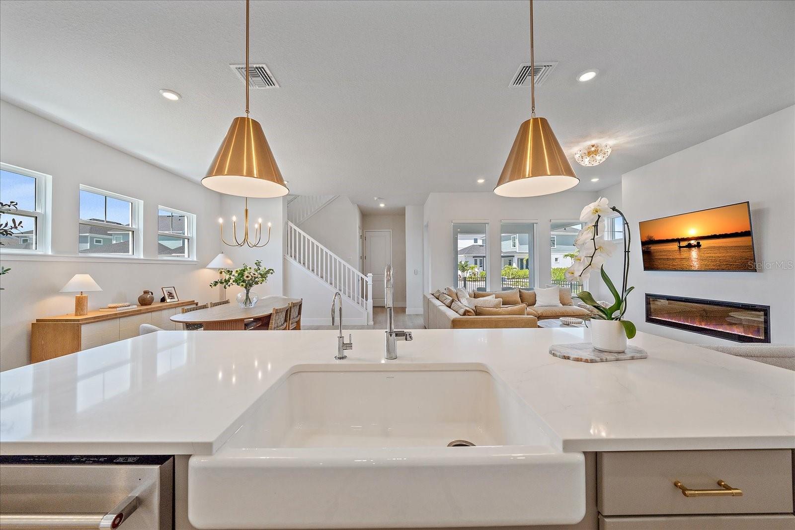 7279 KODIAK LN