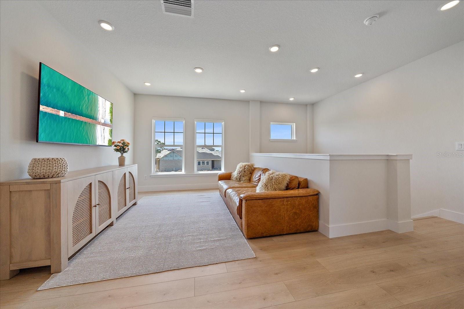 7279 KODIAK LN