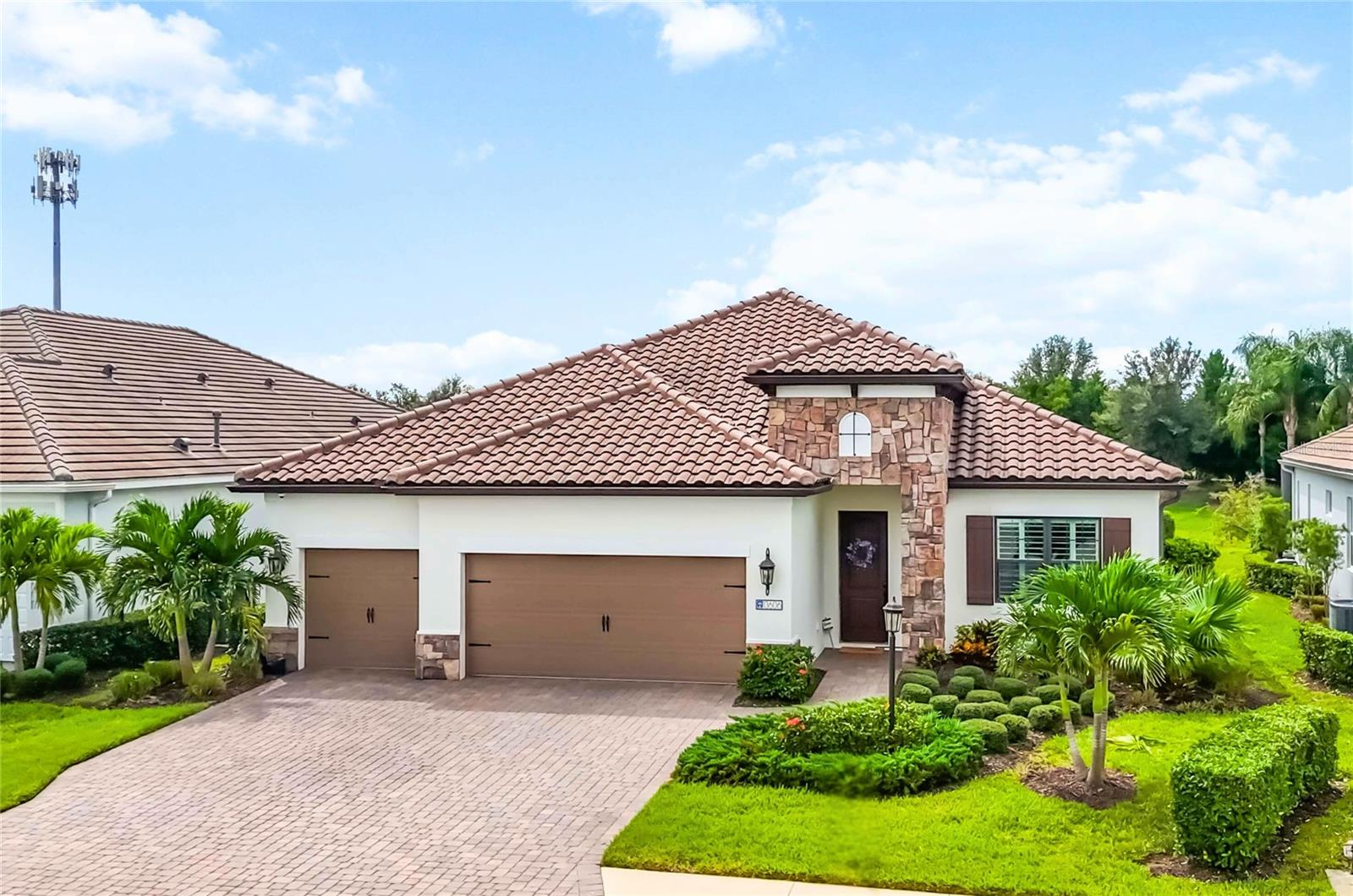 13606 DEEP BLUE PL