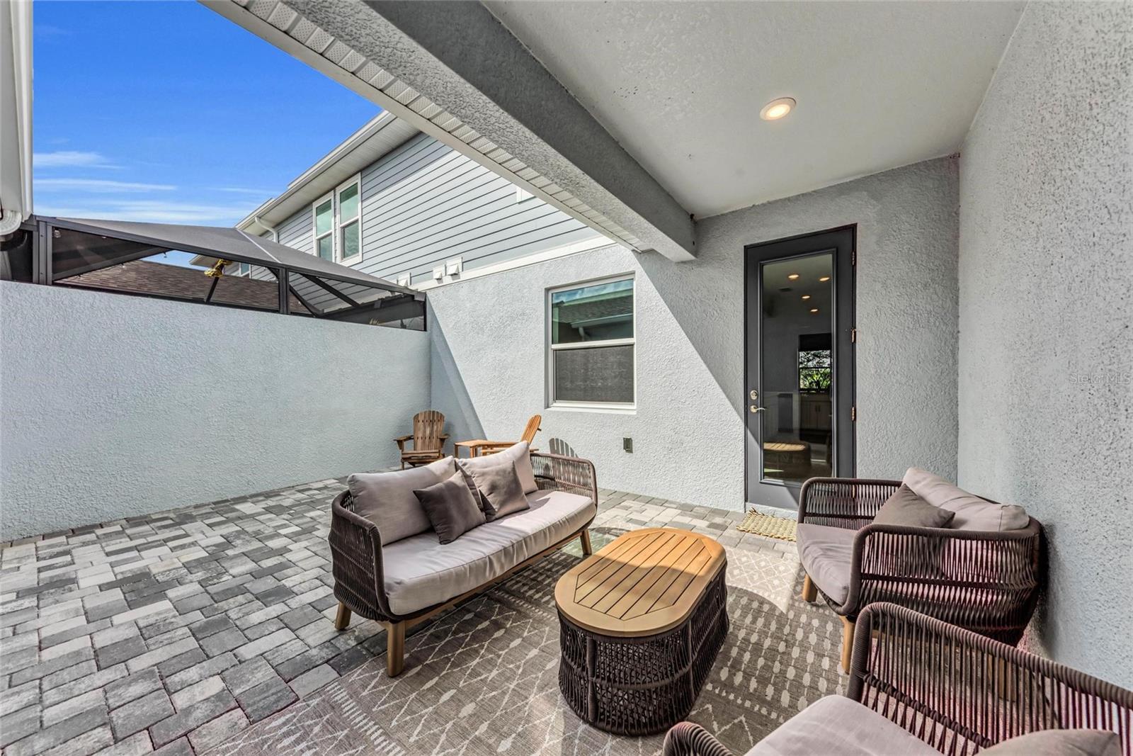 1741 CLEAT LN