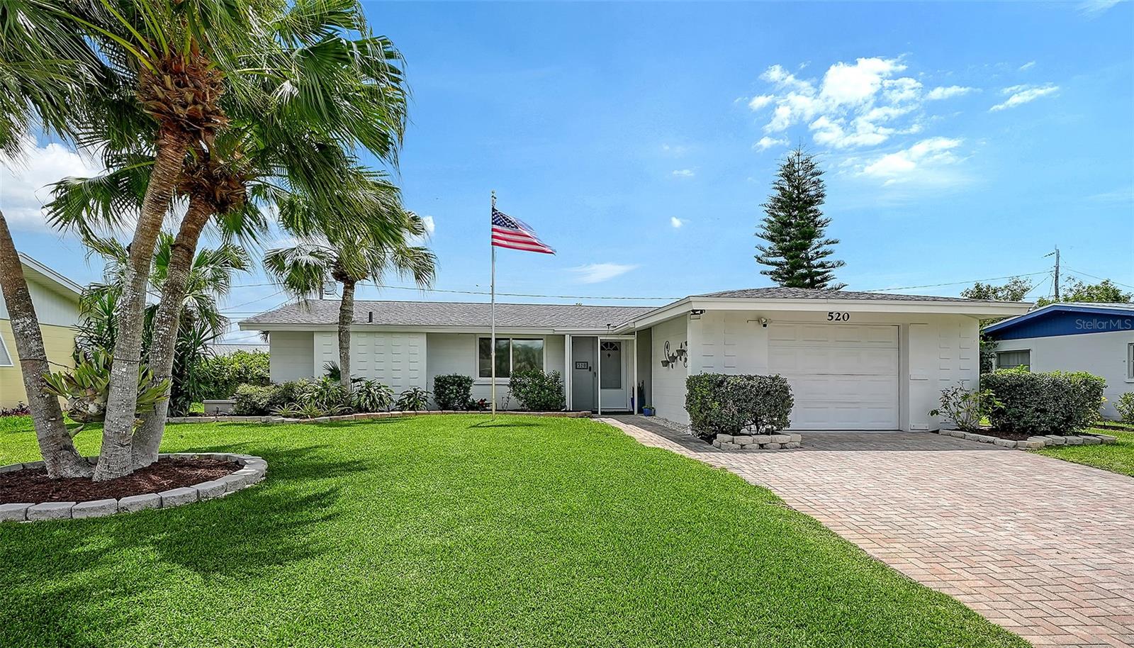 520 GLEN OAK RD