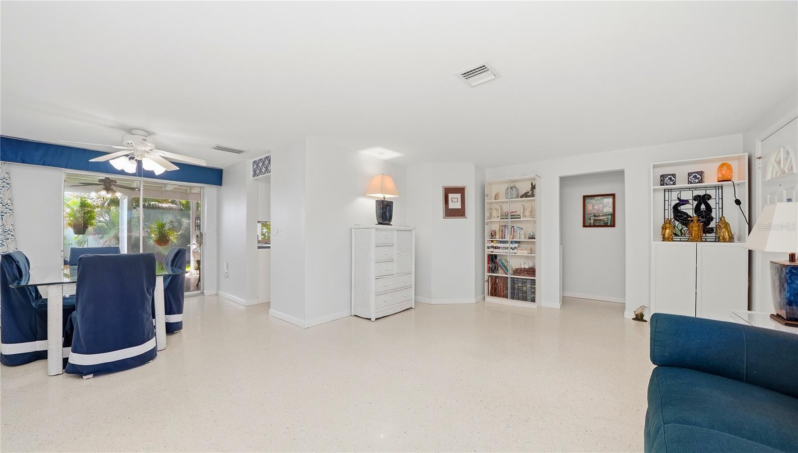 520 GLEN OAK RD