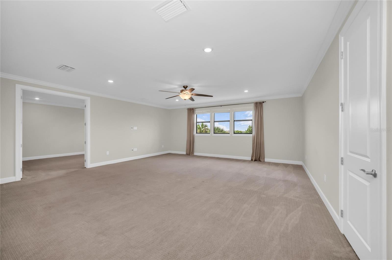 16438 SLATE PL
