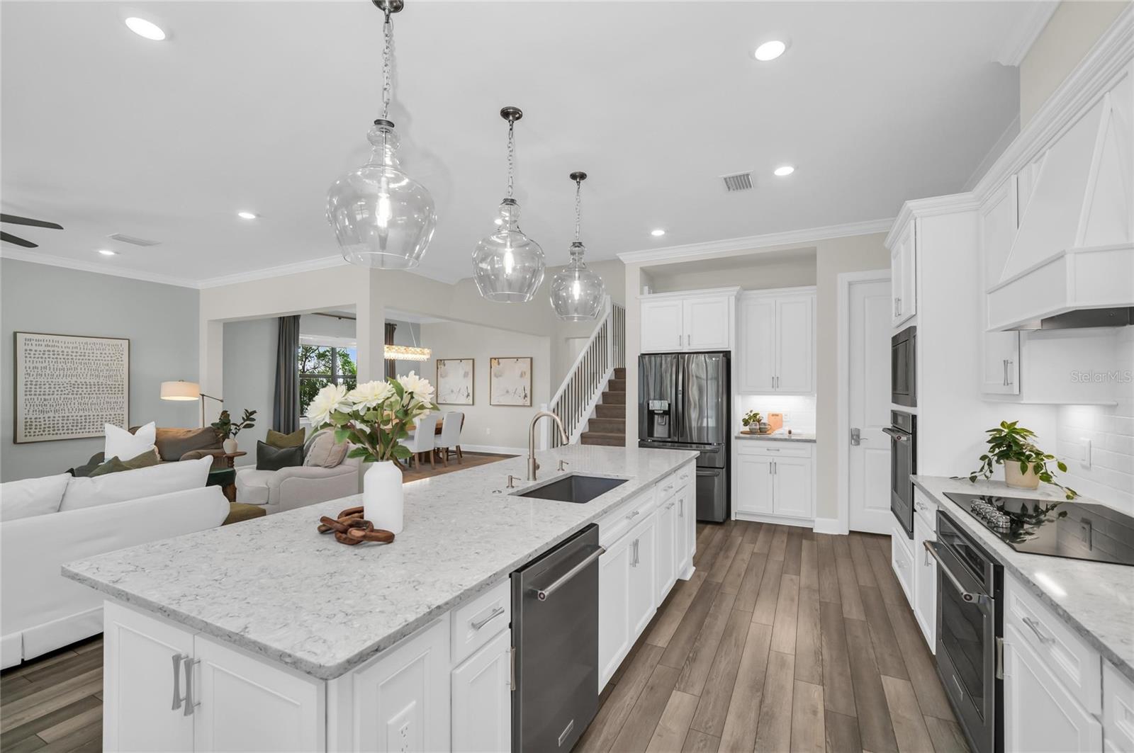 16438 SLATE PL