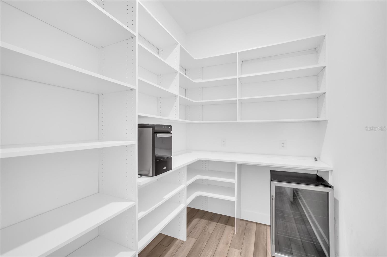 16438 SLATE PL