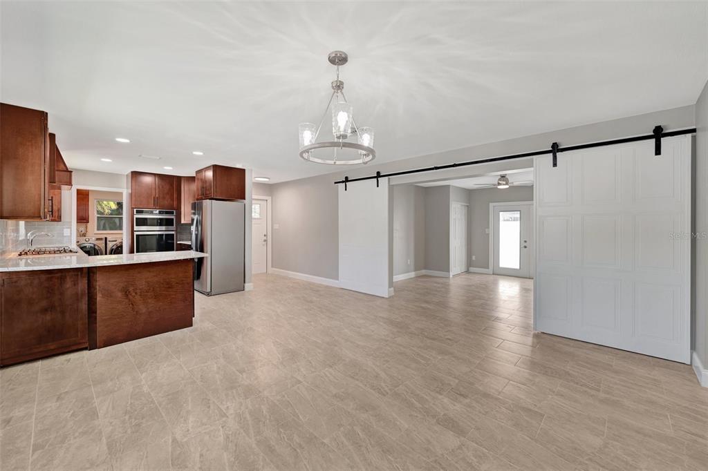 3500 CHAPEL DR