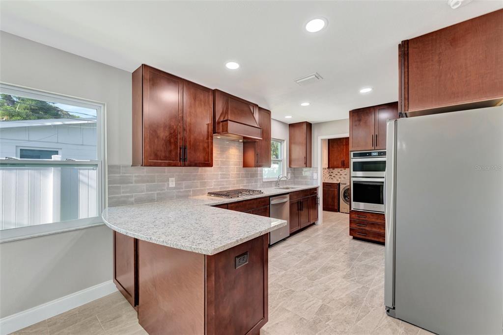 3500 CHAPEL DR
