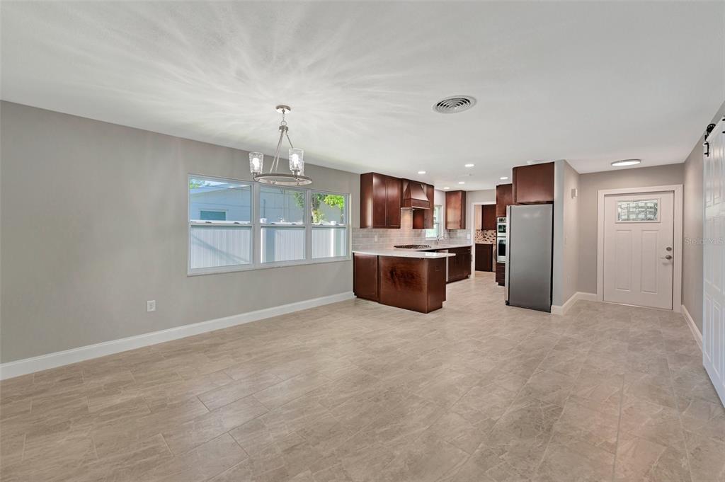 3500 CHAPEL DR